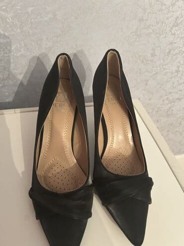 Tuflilər, Ölçü: 39, rəng - Qara, Yeni lalafo.az -da Tuflilər, Ölçü: 39, rəng - Qara, Yeni