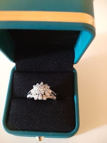 Üzük, Ağ qızıl, Brilyant lalafo.az -da Üzük, Ağ qızıl, Brilyant