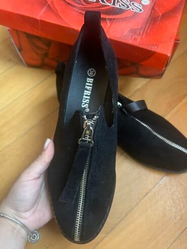 Zamuj material 36 olcu geyilmeyib yenidir keyfiyyetli maldir lalafo.az -da Zamuj material 36 olcu geyilmeyib yenidir keyfiyyetli maldir