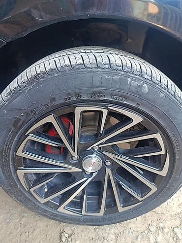 15 kim 4 bolt disq təkər xarici və savet maşınlarına gedir yeni alınıb lalafo.az -da 15 kim 4 bolt disq təkər xarici və savet maşınlarına gedir yeni alınıb