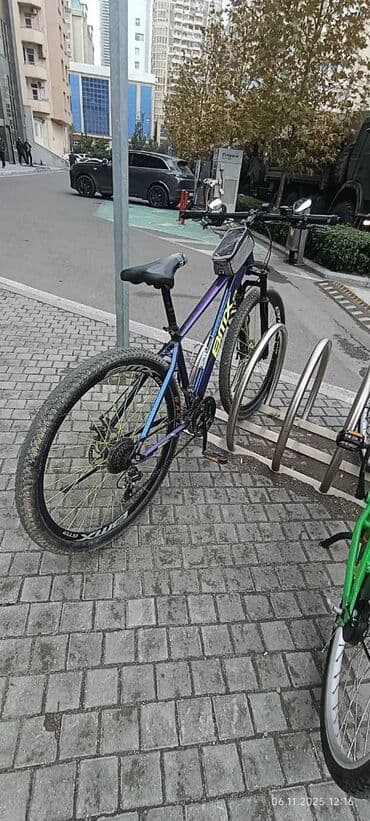 Salam. Velosiped satılır. 110 AZN. Nərimanov yaşayıram lalafo.az -da Salam. Velosiped satılır. 110 AZN. Nərimanov yaşayıram
