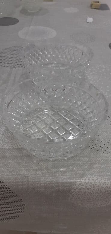 2 ədəd oval formada meyvə qabı + 3 ədəd lodka formada . Hər biri 5azn lalafo.az -da 2 ədəd oval formada meyvə qabı + 3 ədəd lodka formada . Hər biri 5azn