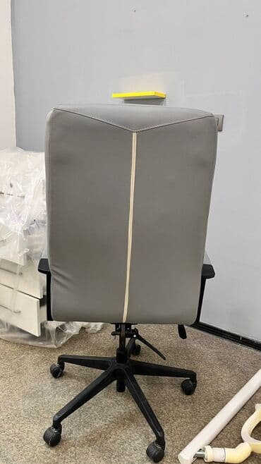 İşlənmiş, Təkərli, Qolları tənzimlənmir, Süni dəri lalafo.az -da İşlənmiş, Təkərli, Qolları tənzimlənmir, Süni dəri