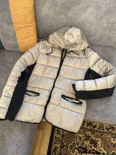 Qadın üçün yüngül şişmə kurtka - Rəng: açıq bej (şampan effekti) lalafo.az -da Qadın üçün yüngül şişmə kurtka - Rəng: açıq bej (şampan effekti)