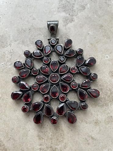 Kulon, Gümüş, Qranat lalafo.az -da Kulon, Gümüş, Qranat