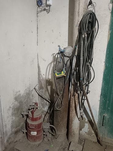 Qaz qaynaq/metal kəsim avadanlığı dəsti - Oksigen və asetilen üçün at lalafo.az Qaz qaynaq/metal kəsim avadanlığı dəsti - Oksigen və asetilen üçün