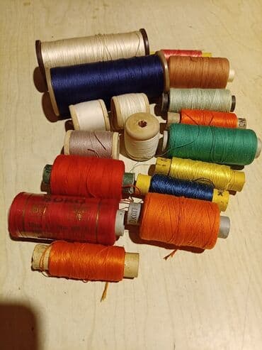 İplər, saplar: Rəngli saplar. 17 ədəd.Hamısı birlikdə satılır. Qiyməti :20 manat lalafo.az -da — 2 İplər, saplar: Rəngli saplar. 17 ədəd.Hamısı birlikdə satılır. Qiyməti :20 manat — 2