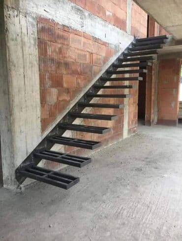 Pləkənlərin sifariş qəbul edirik lalafo.az -da Pləkənlərin sifariş qəbul edirik