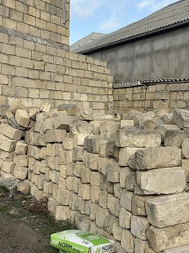 Kubikler satilir.1denesi 0.30qepik.
Say olaraq 1000 dene var lalafo.az -da Kubikler satilir.1denesi 0.30qepik.
Say olaraq 1000 dene var