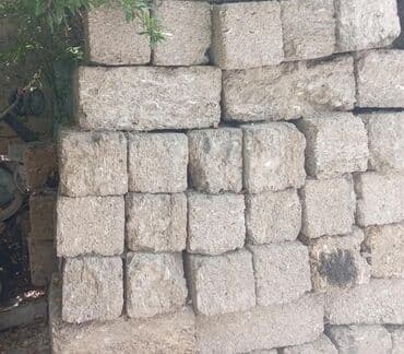 20 qepiyden 1800-2000 arasi daş lalafo.az -da 20 qepiyden 1800-2000 arasi daş