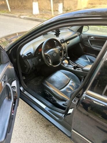 Mercedes-Benz C-Class: 2 l | 2001 il Sedan lalafo.az -da Mercedes-Benz C-Class: 2 l | 2001 il Sedan
