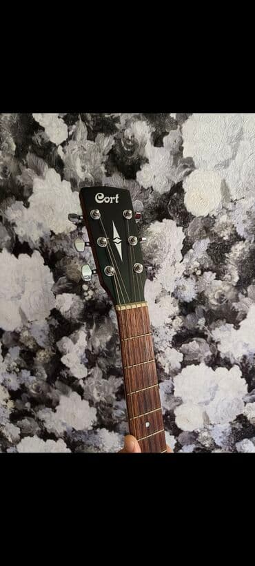 Akustik gitara, 6 sim lalafo.az -da Akustik gitara, 6 sim