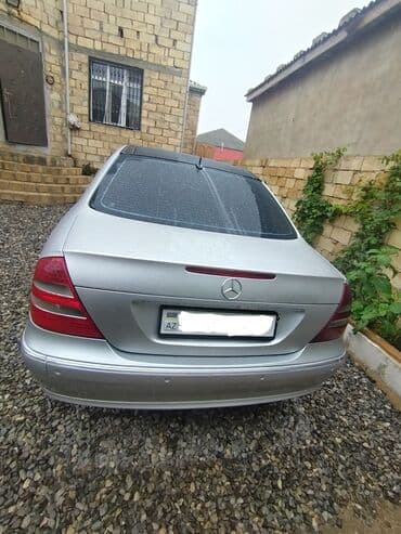 Mercedes-Benz E-Class sedan (W211), gümüşü rəng. Xüsusiyyətlər: - lalafo.az -da Mercedes-Benz E-Class sedan (W211), gümüşü rəng. Xüsusiyyətlər: -