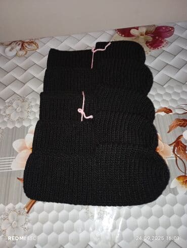 Corab satılır istəyən yaza biler Çatdırma ver Razmerə və rəng görədə lalafo.az -da Corab satılır istəyən yaza biler Çatdırma ver Razmerə və rəng görədə