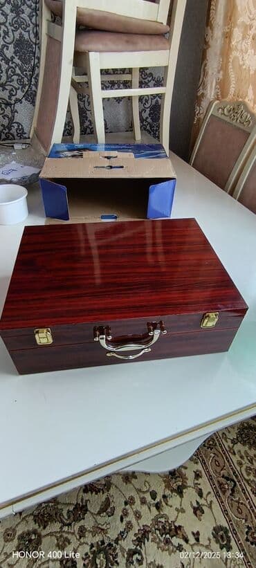 Mətbəx qaşıq–çəngəl dəsti (çamadanda) Satilir heç işlenmeyib real lalafo.az -da Mətbəx qaşıq–çəngəl dəsti (çamadanda) Satilir heç işlenmeyib real