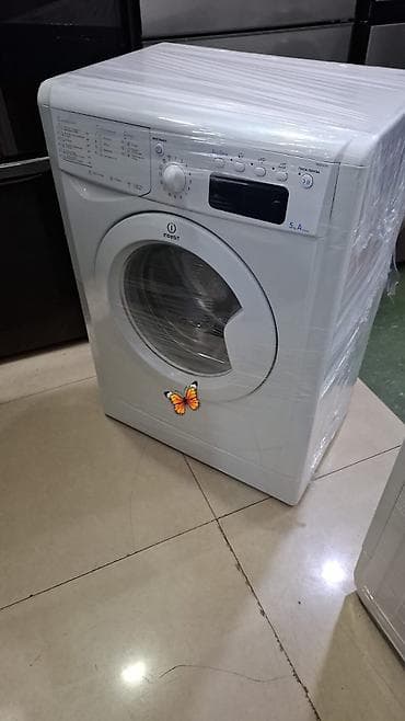 Paltaryuyan maşın Indesit, 5 kq, Avtomat, Qurutmasız, Kredit yoxdur lalafo.az -da Paltaryuyan maşın Indesit, 5 kq, Avtomat, Qurutmasız, Kredit yoxdur