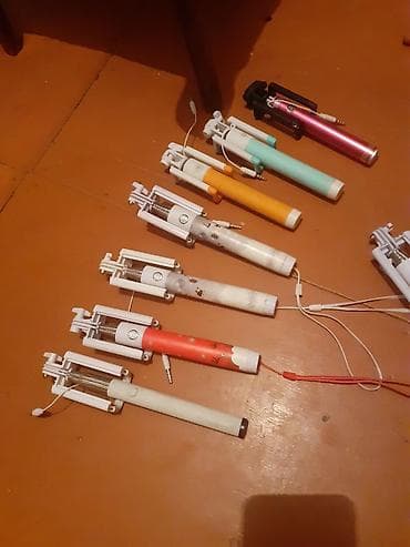 Selfi cubuqlari teze islenmemis 10azn,5azn, bulutuzdusu 11azn.hamisisi lalafo.az -da Selfi cubuqlari teze islenmemis 10azn,5azn, bulutuzdusu 11azn.hamisisi