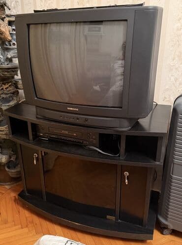 İşlənmiş Televizor Samsung Ünvandan götürmə lalafo.az -da İşlənmiş Televizor Samsung Ünvandan götürmə