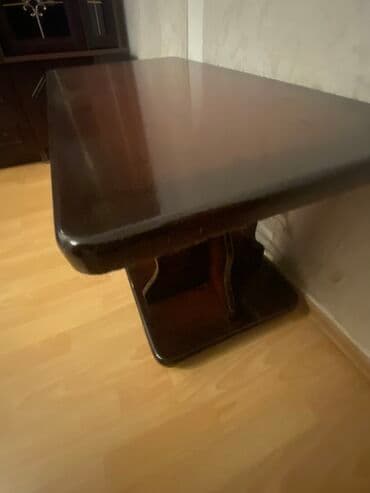 Dördbucaq masa, Açılmayan, Təkərsiz, Taxta lalafo.az -da Dördbucaq masa, Açılmayan, Təkərsiz, Taxta