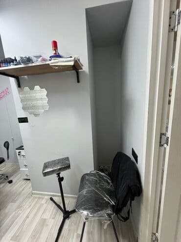 Salon daxilinde otaq arendaya verilir.icerideki esyalar cixardilacaq lalafo.az -da Salon daxilinde otaq arendaya verilir.icerideki esyalar cixardilacaq