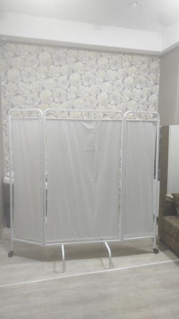 Tibbi arakəsmələr: Tibbi/paravan ekran – 3 bölməli, portativ - Karkas: ağ rəngli metal lalafo.az -da — 2 Tibbi arakəsmələr: Tibbi/paravan ekran – 3 bölməli, portativ - Karkas: ağ rəngli metal — 2