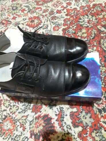 38 razmer turkiyeden alinib 1 defe geynilib 2 sini bir yerde goturulse lalafo.az -da 38 razmer turkiyeden alinib 1 defe geynilib 2 sini bir yerde goturulse