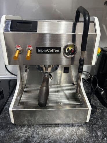 Ikinci el kofe aparati satilir az istifade olunub. Şekilde de lalafo.az -da Ikinci el kofe aparati satilir az istifade olunub. Şekilde de