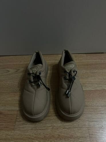 Ölçü: 37, rəng - Bej, İşlənmiş lalafo.az -da Ölçü: 37, rəng - Bej, İşlənmiş