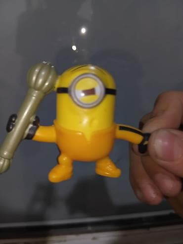 Minion fiquru oyuncağı - Rəng: sarı və narıncı korpus, tək gözlü - lalafo.az -da Minion fiquru oyuncağı - Rəng: sarı və narıncı korpus, tək gözlü -