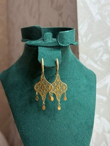 Sırğa, Sarı qızıl lalafo.az -da Sırğa, Sarı qızıl