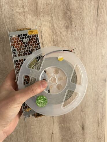 MODI LED Flexible Strips + 12V Güc Bloku LED lent dəsti: - Brend lalafo.az -da MODI LED Flexible Strips + 12V Güc Bloku LED lent dəsti: - Brend