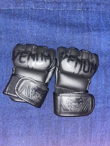 Məhsul: Venum MMA açıq barmaq əlcəkləri - Rəng: qara, mat səthli - lalafo.az -da Məhsul: Venum MMA açıq barmaq əlcəkləri - Rəng: qara, mat səthli -