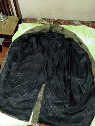 Qadın palto – klassik xovlu toxuma, qəfəsli naxış - Model: Uzun lalafo.az -da Qadın palto – klassik xovlu toxuma, qəfəsli naxış - Model: Uzun