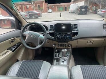 Toyota Fortuner: 2.7 l | 2012 il Ofrouder/SUV lalafo.az -da Toyota Fortuner: 2.7 l | 2012 il Ofrouder/SUV