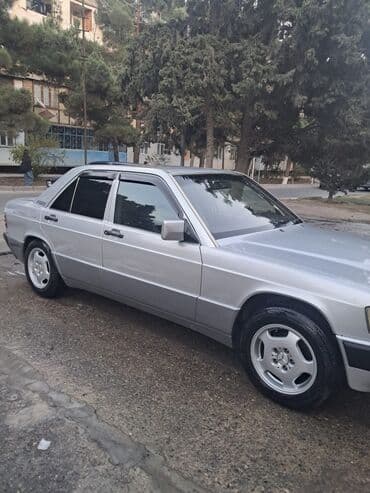 Mercedes-Benz 190 (W201) sedan iwe surulen mawindi problemi yoxdu lalafo.az -da Mercedes-Benz 190 (W201) sedan iwe surulen mawindi problemi yoxdu