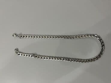 Paslanmayan poladdan klassik Kuba (Cuban) zəncir boyunbağı. - lalafo.az -da Paslanmayan poladdan klassik Kuba (Cuban) zəncir boyunbağı. -