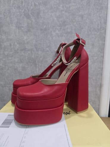 Tuflilər, Ölçü: 37, rəng - Çəhrayı, Yeni lalafo.az -da Tuflilər, Ölçü: 37, rəng - Çəhrayı, Yeni