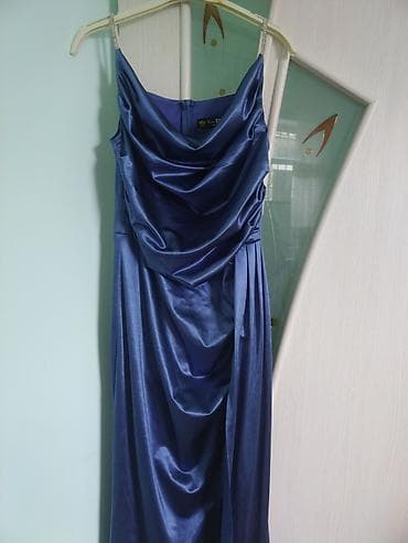 Zərif gecə/libas – ipək effekti verən atlas parça, tünd göy rəng. - lalafo.az -da Zərif gecə/libas – ipək effekti verən atlas parça, tünd göy rəng. -