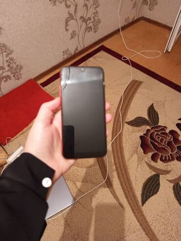 Samsung Galaxy A01, 16 GB, rəng - Qırmızı, İki sim kartlı lalafo.az -da Samsung Galaxy A01, 16 GB, rəng - Qırmızı, İki sim kartlı