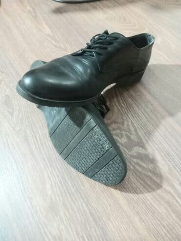 Qara klassik kişi ayaqqabısı - Model: bağlamaqlı, formal/klassik lalafo.az -da Qara klassik kişi ayaqqabısı - Model: bağlamaqlı, formal/klassik