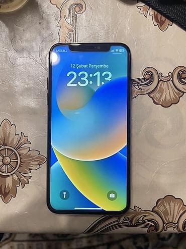 IPhone X, 64 GB, Gümüşü, Simsiz şarj, Face ID lalafo.az -da IPhone X, 64 GB, Gümüşü, Simsiz şarj, Face ID
