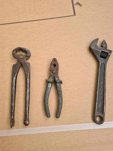 Şişlər: SSRi istehsalı, möhkəm metaldan, ikisi 12 man. Satıcı sözünün lalafo.az -da — 3 Şişlər: SSRi istehsalı, möhkəm metaldan, ikisi 12 man. Satıcı sözünün — 3