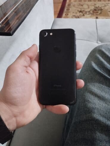 IPhone 7, 32 GB, Qara, Barmaq izi lalafo.az -da IPhone 7, 32 GB, Qara, Barmaq izi