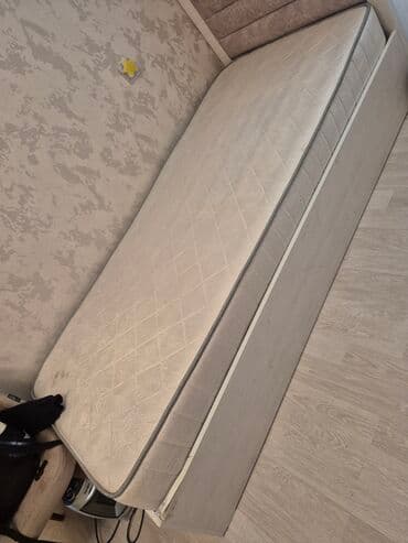 Matraslar satılır.2ədəddi təki 30m.heç bir problemi yoxdu.ölçüləri lalafo.az -da Matraslar satılır.2ədəddi təki 30m.heç bir problemi yoxdu.ölçüləri