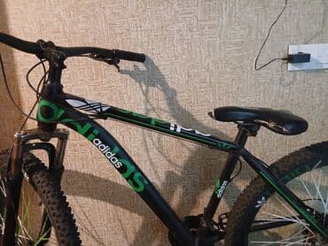 Velosiped – dağ tipli, hardtail karkas. - Rəng: qara, yaşıl yazılar lalafo.az -da Velosiped – dağ tipli, hardtail karkas. - Rəng: qara, yaşıl yazılar