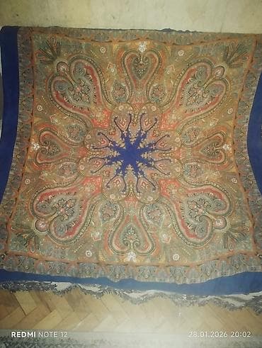 Şərf/Dəsmal dəsti - 2 ədəd böyük ölçülü kvadrat şərf: 1) Tünd mavi lalafo.az -da Şərf/Dəsmal dəsti - 2 ədəd böyük ölçülü kvadrat şərf: 1) Tünd mavi