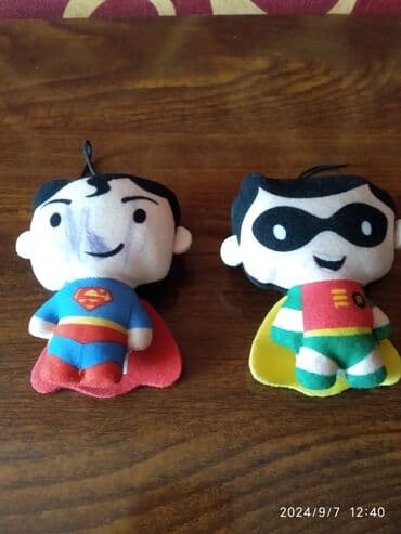 Superman və Robin,kiçik oyuncaqlar,maşına da asmaq mümkündür lalafo.az -da Superman və Robin,kiçik oyuncaqlar,maşına da asmaq mümkündür