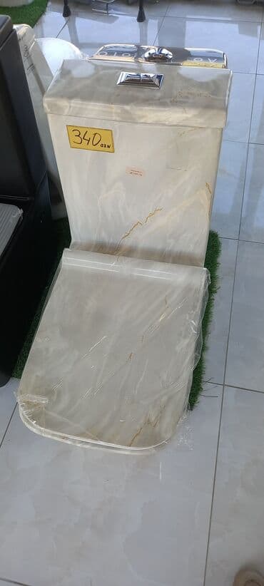 Mərmər naxışlı unitaz – su çəni üstündə iki düyməli (dual-flush) lalafo.az -da Mərmər naxışlı unitaz – su çəni üstündə iki düyməli (dual-flush)