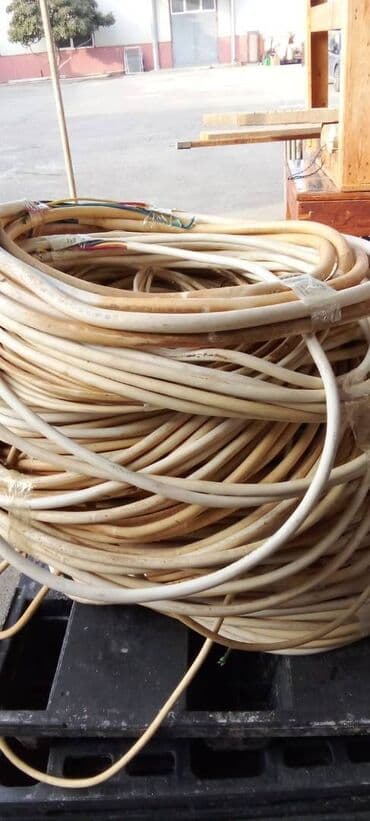 İkinci əl keyfiyyətli kabellər satılır. Türk və polşa istehsalıdır lalafo.az -da İkinci əl keyfiyyətli kabellər satılır. Türk və polşa istehsalıdır