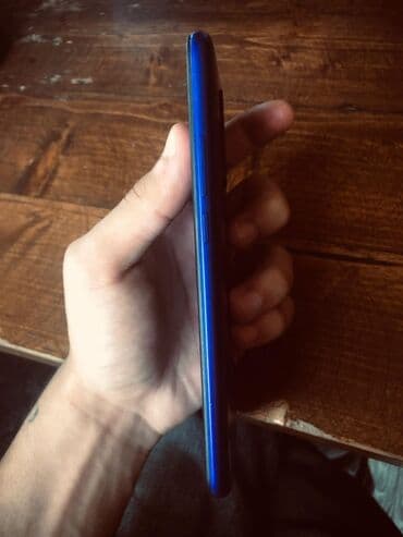 Xiaomi Redmi smartfon (mavi) - Model: Redmi (arxa qapaqda Redmi lalafo.az -da Xiaomi Redmi smartfon (mavi) - Model: Redmi (arxa qapaqda Redmi